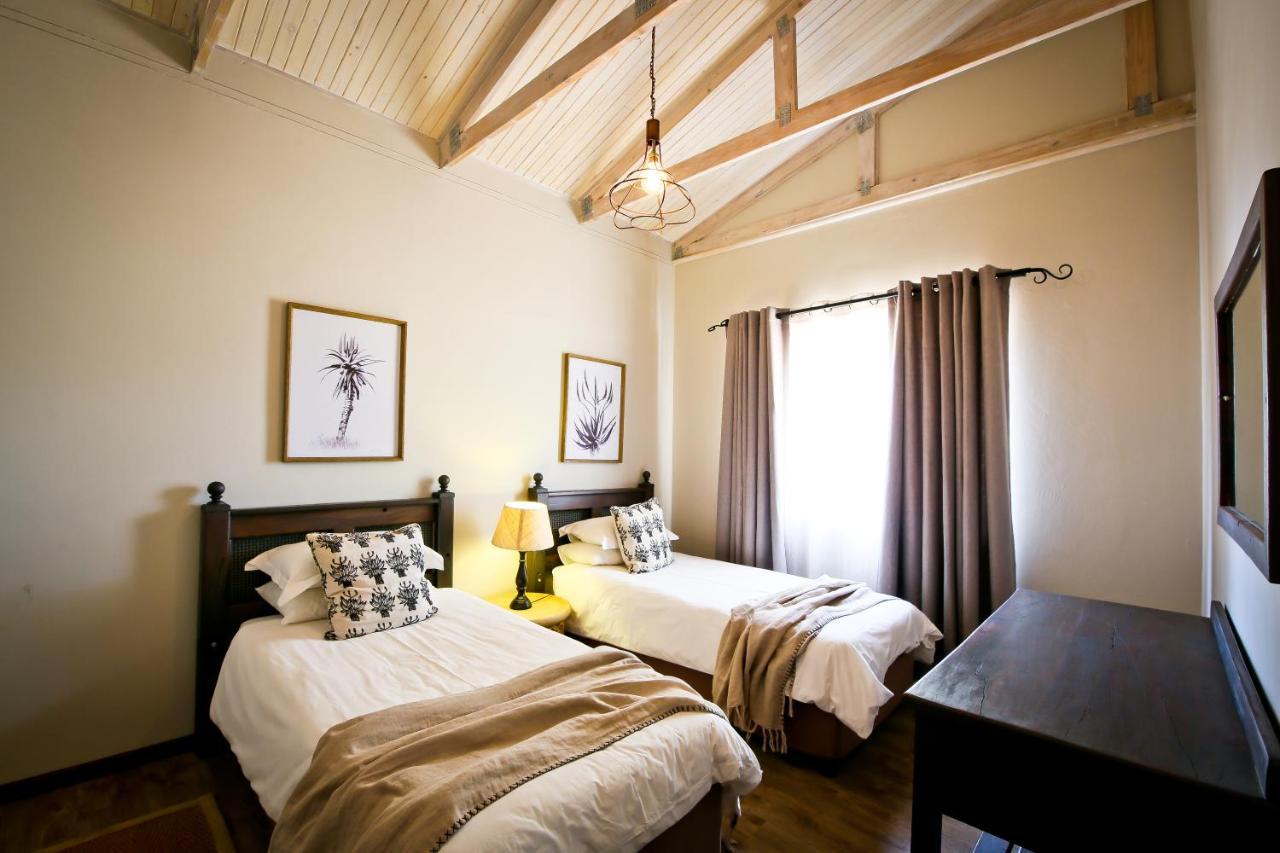 Otjiwa Safari Lodge Otjiwarongo Zewnętrze zdjęcie