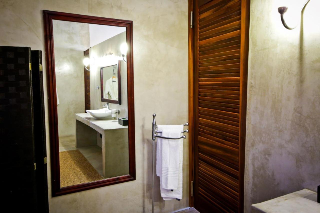 Otjiwa Safari Lodge Otjiwarongo Zewnętrze zdjęcie